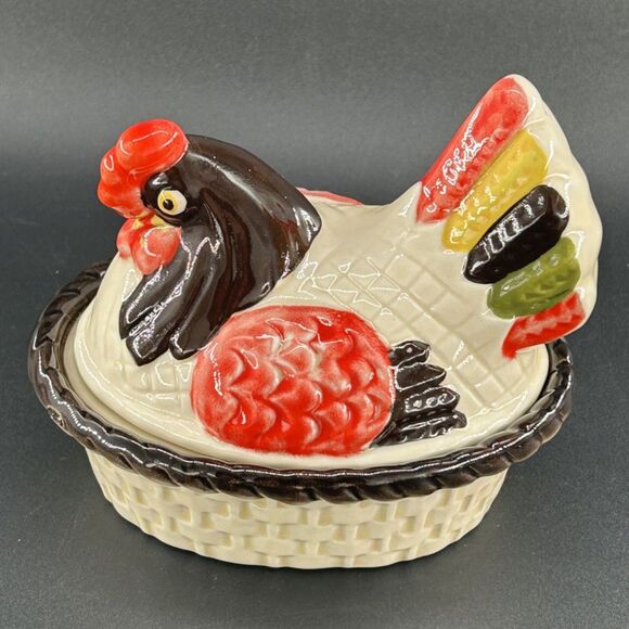 Metlox Poppytrail Vintage Hen In Nest Pottery Dish 6.5"L x5"H x5 1/4"W - Picture 1 of 10
